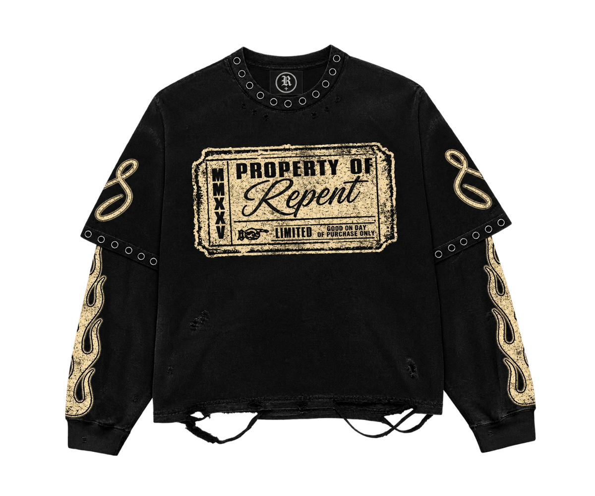 "Eisodos" Longsleeve Shirt